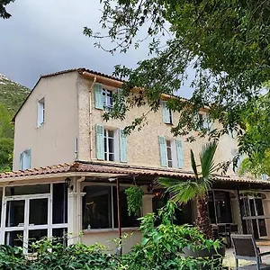 Logis & Restaurant Du Parc Gémenos